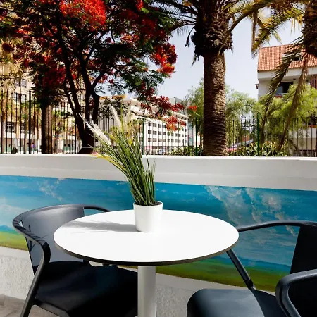 101 Playa Honda, Playa De Americas Apartment