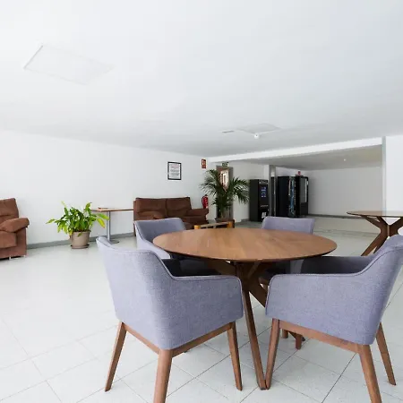 101 Playa Honda, Playa De Americas Apartman